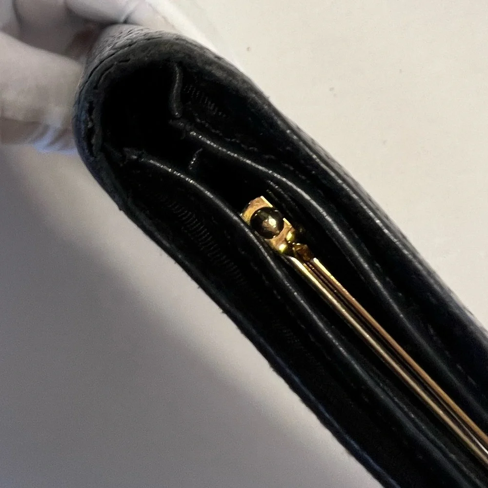 CHANEL‎ Caviar Timeless CC Wallet with COA card